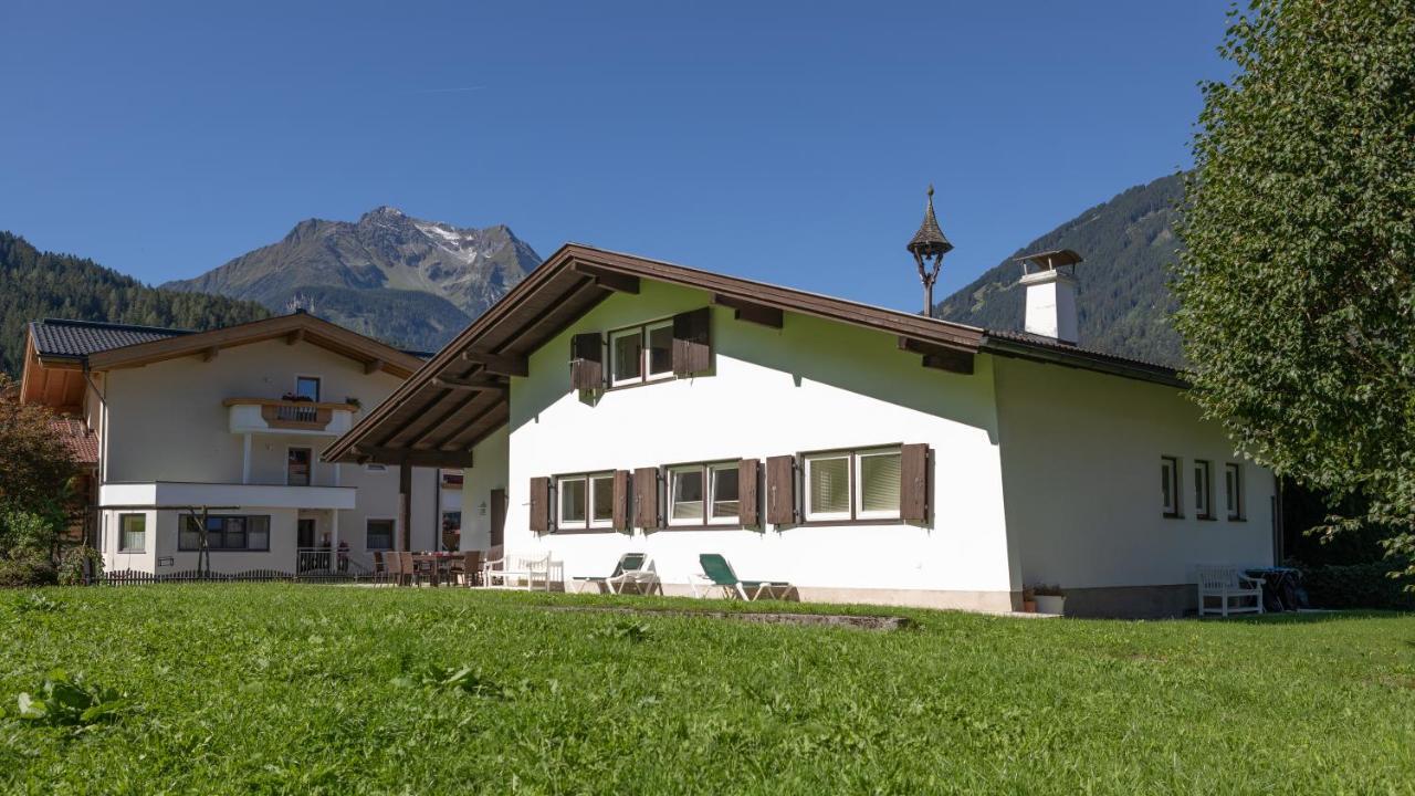 Ahorn Chalet 메이른호픈 외부 사진